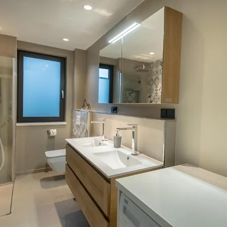 Ocean House Garten Eden Mit Whirlpool Apartman *