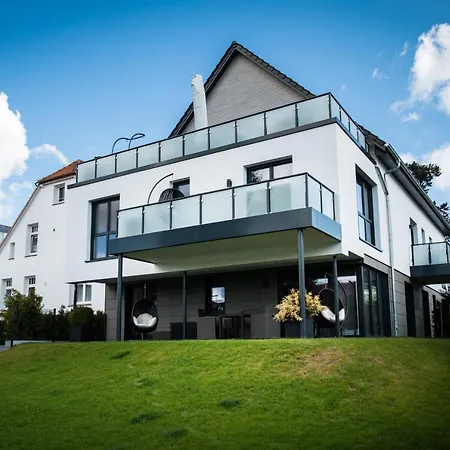 Ocean House Garten Eden Mit Whirlpool Apartman