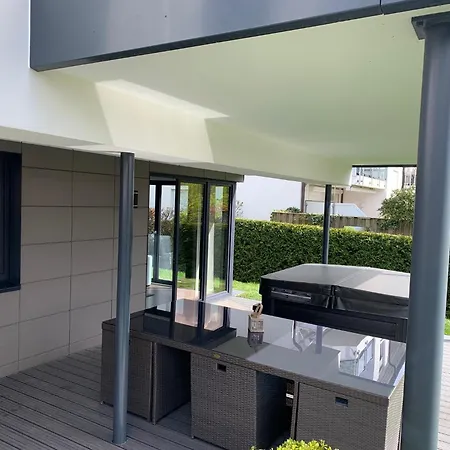 Ocean House Garten Eden Mit Whirlpool Apartman *